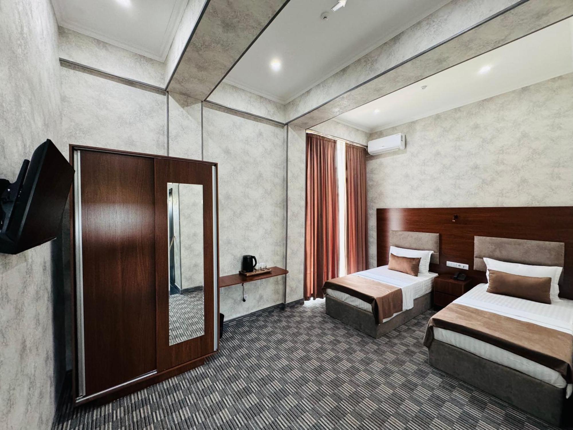Arda Plaza Hotel Tasken Kültér fotó
